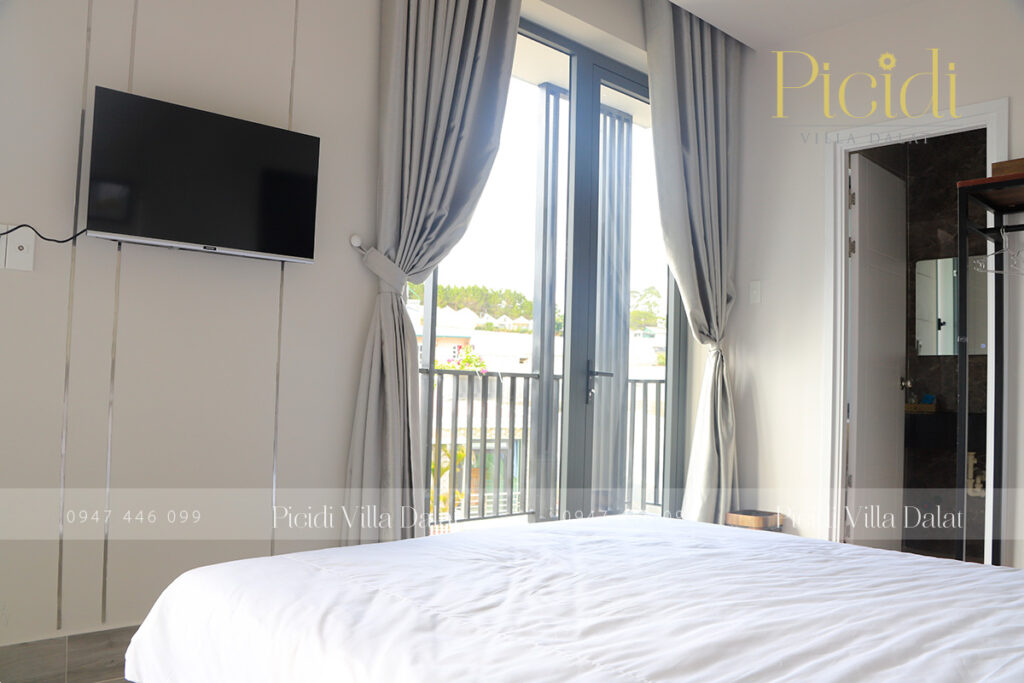 Phòng dã quỳ - 2 giường - Picidi Villa Dalat